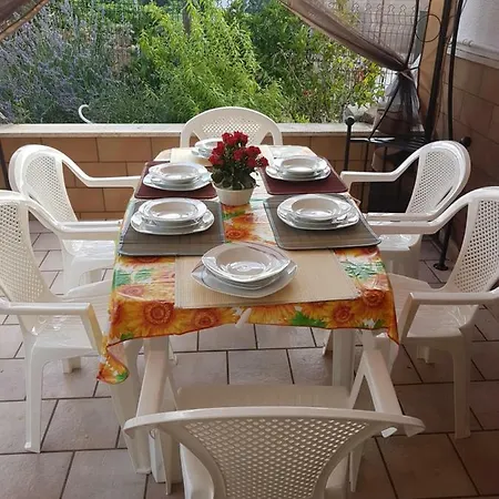 Casa In Campagna 度假居 奇斯泰尼诺